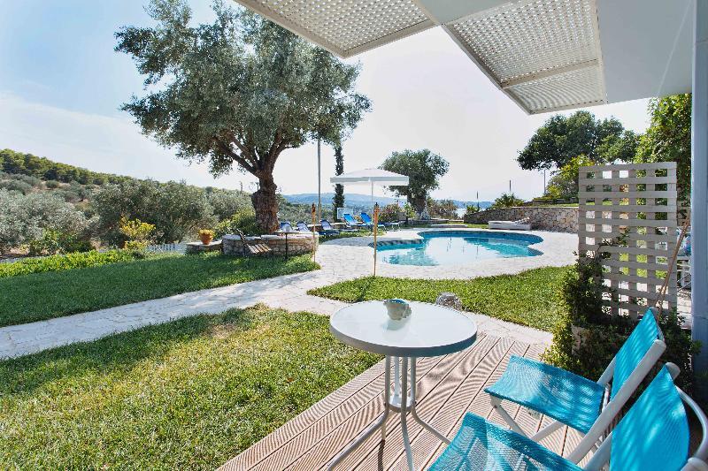 Sunny Place Resort Kranidi Exteriér fotografie