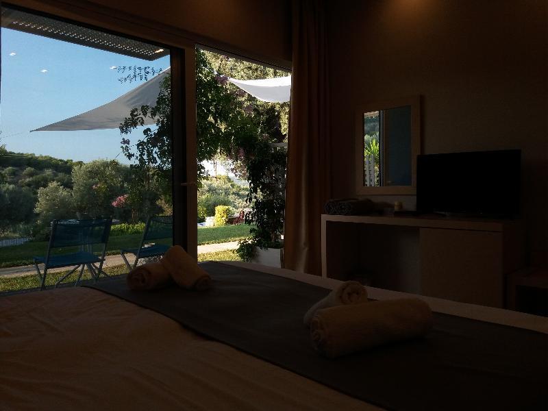 Sunny Place Resort Kranidi Exteriér fotografie